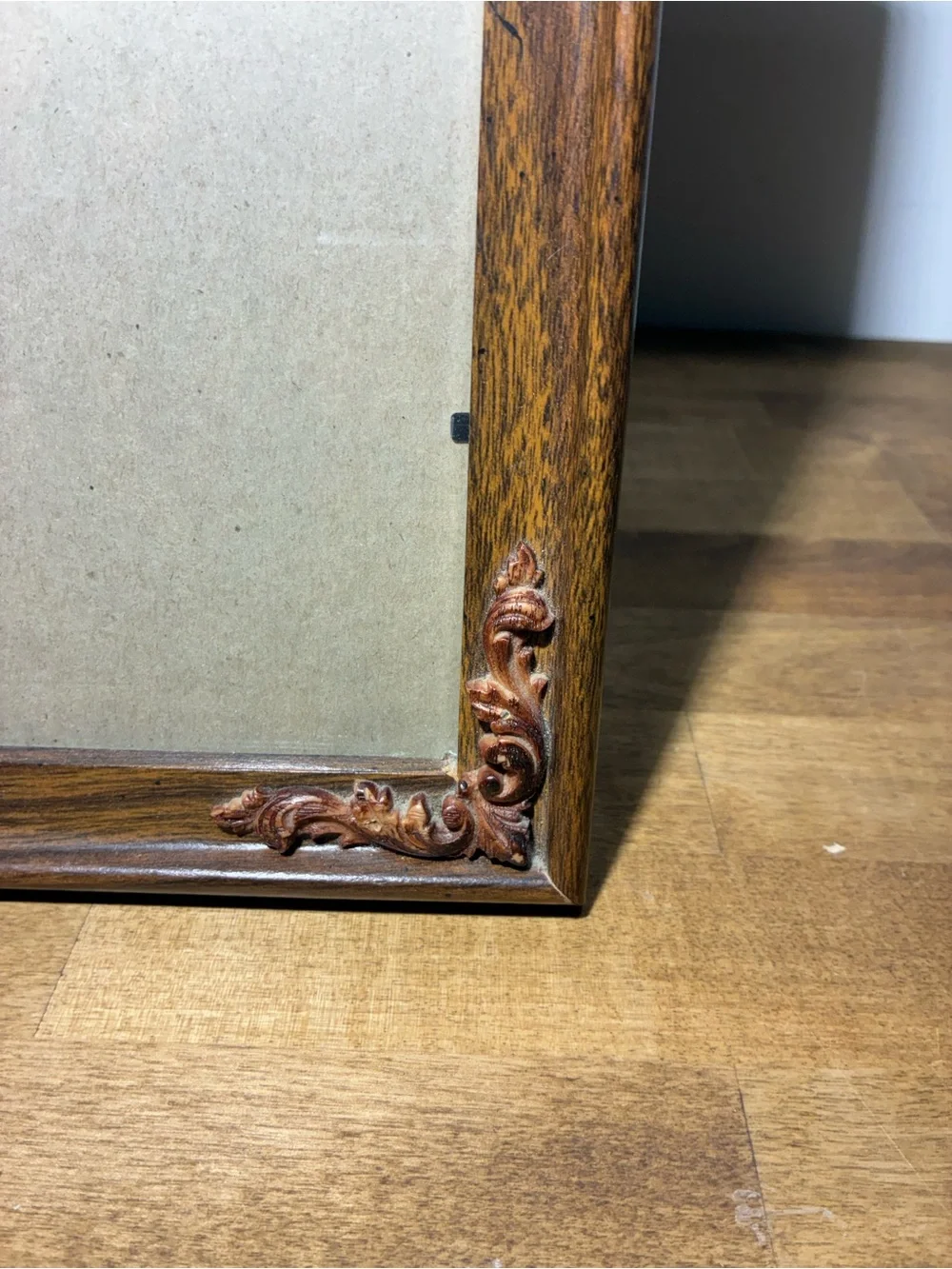 N/A vintage ornate